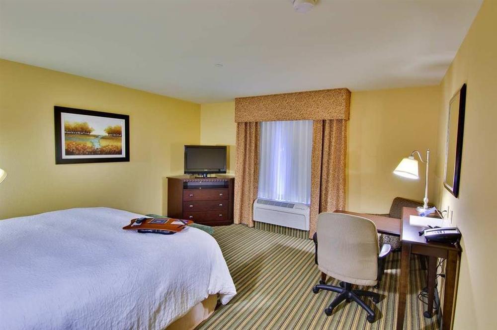 Hampton Inn & Suites Fort Belvoir Alexandria South Eksteriør billede