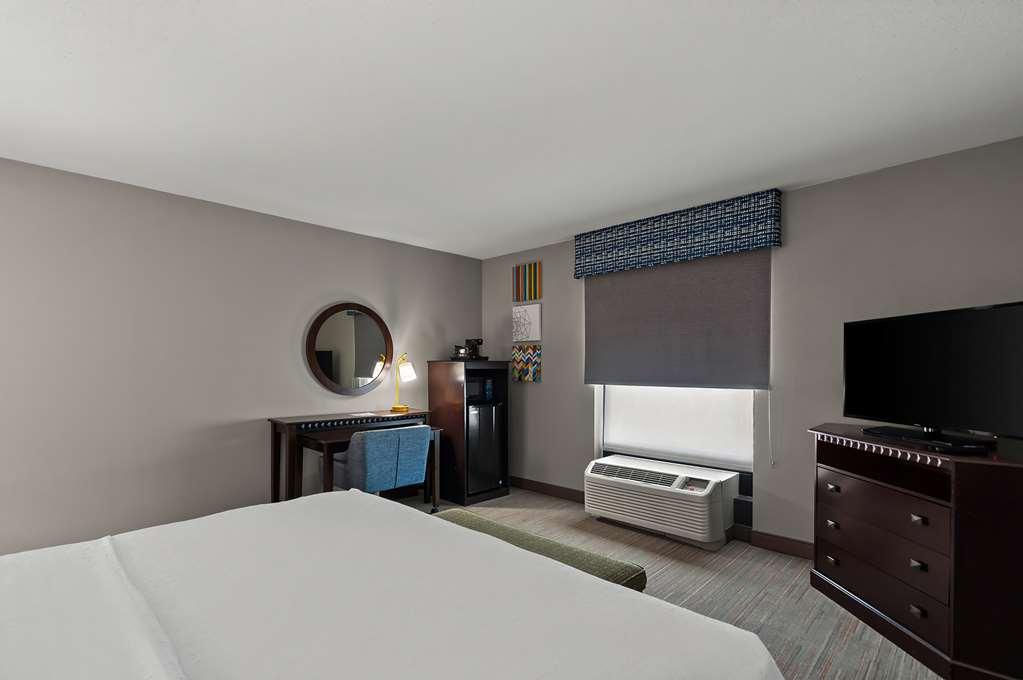 Hampton Inn & Suites Fort Belvoir Alexandria South Værelse billede